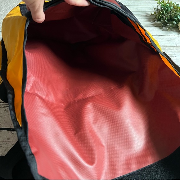 Limited Edition Chrome Mini Metro Messenger Bag - Picture 5 of 17